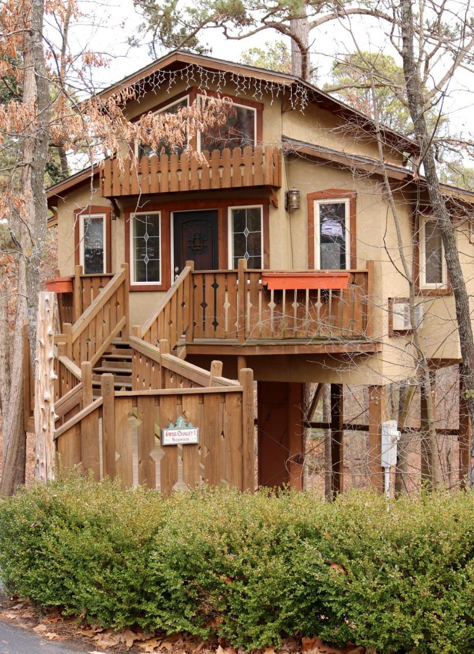 The Grand Treehouse Resort Eureka Springs Exterior photo